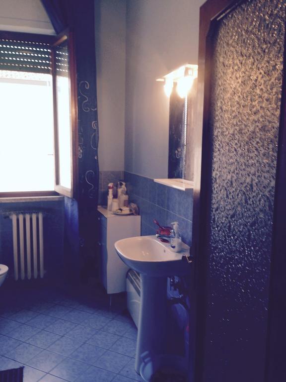 Stanza Bellaria Hotel Pontedera Buitenkant foto