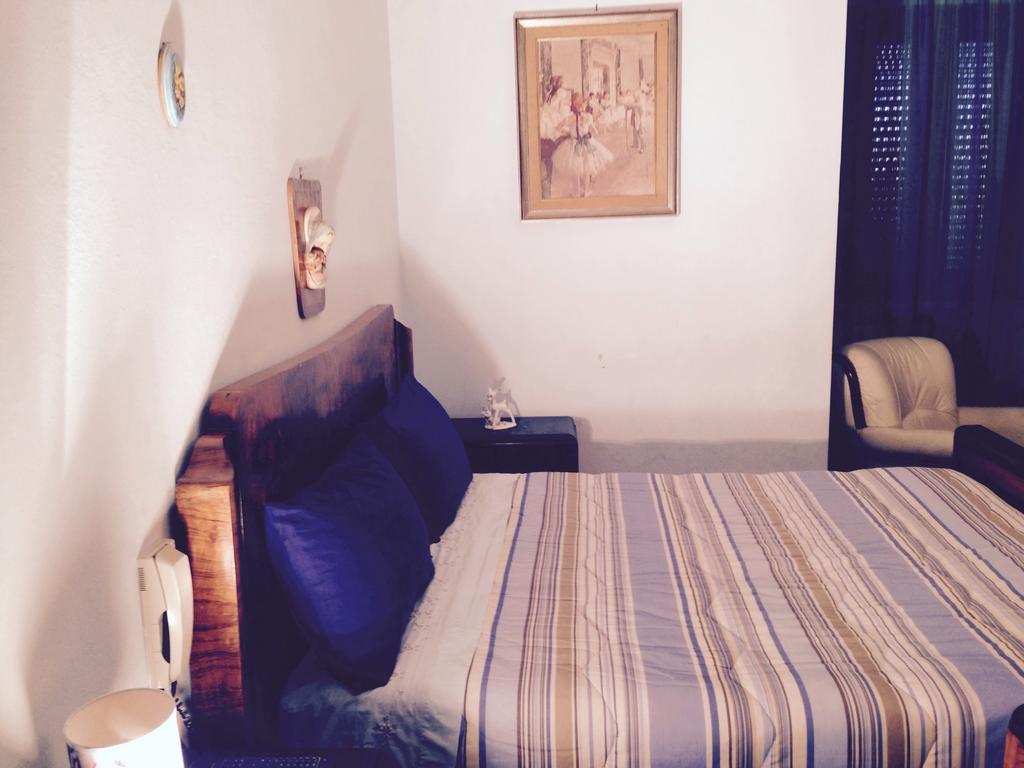 Stanza Bellaria Hotel Pontedera Kamer foto